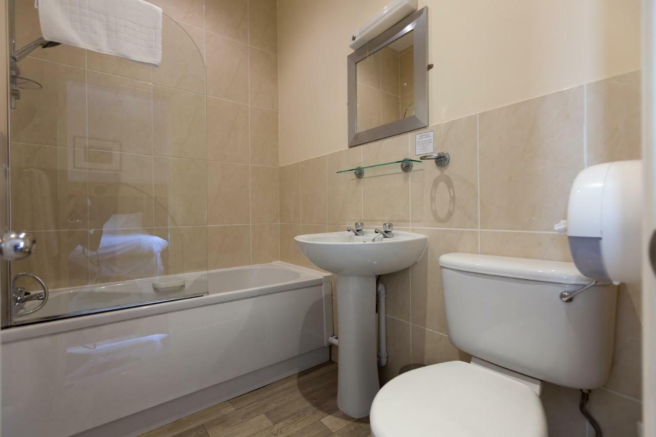 The Beeches Hotel Grimsby Bagian luar foto